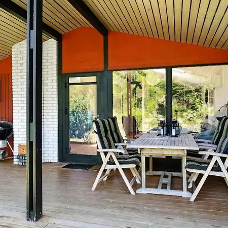 A Away From Holiday home