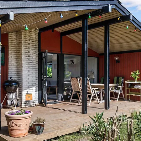 Inviting Sanctuary In Odsherred *